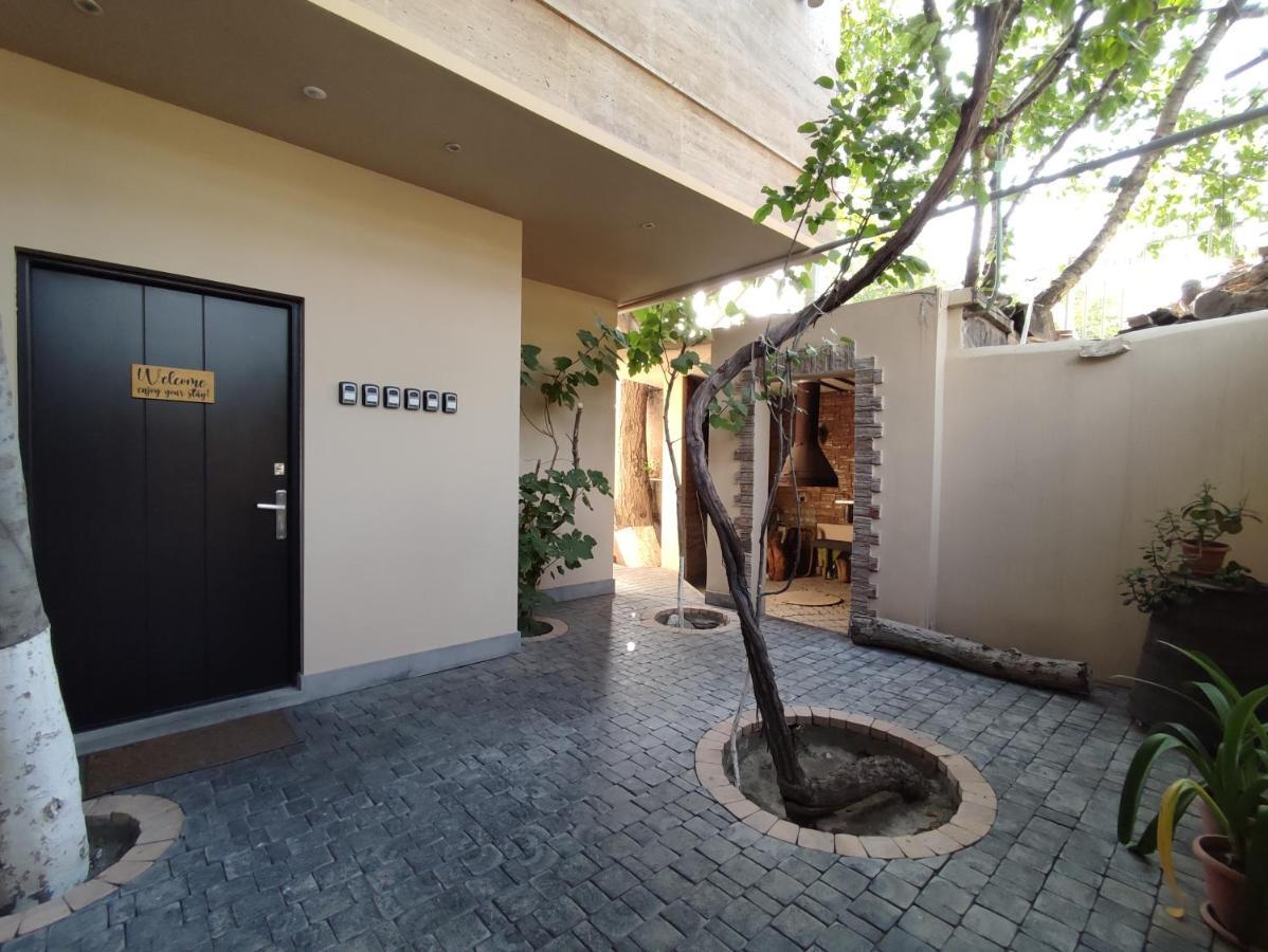 Hotelise I Lily Studio Ereván Exterior foto